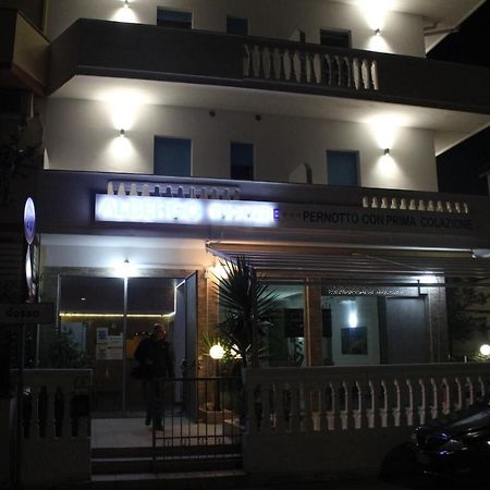 Hotel Tuo Mare Silvi Marina Esterno foto