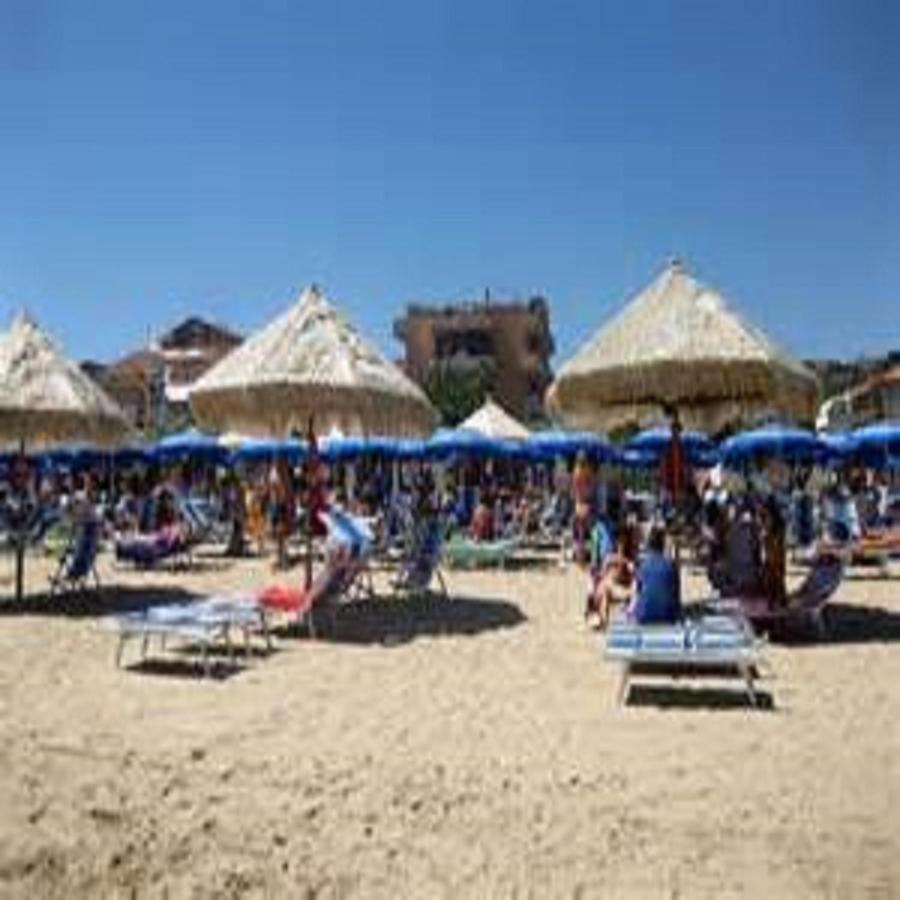 Hotel Tuo Mare Silvi Marina Esterno foto