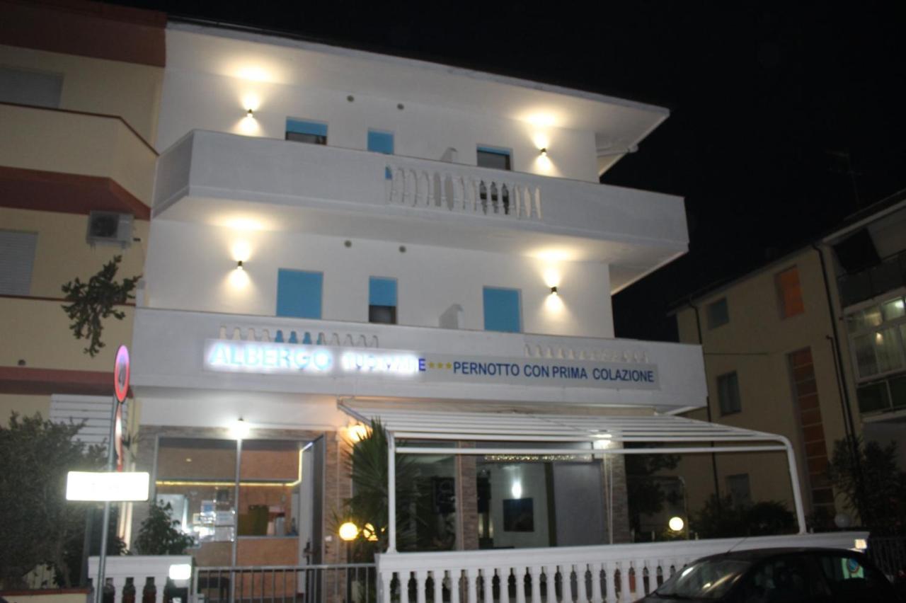 Hotel Tuo Mare Silvi Marina Esterno foto