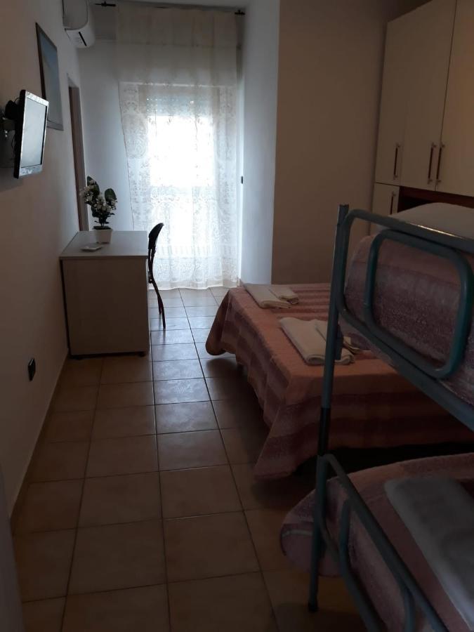 Hotel Tuo Mare Silvi Marina Esterno foto