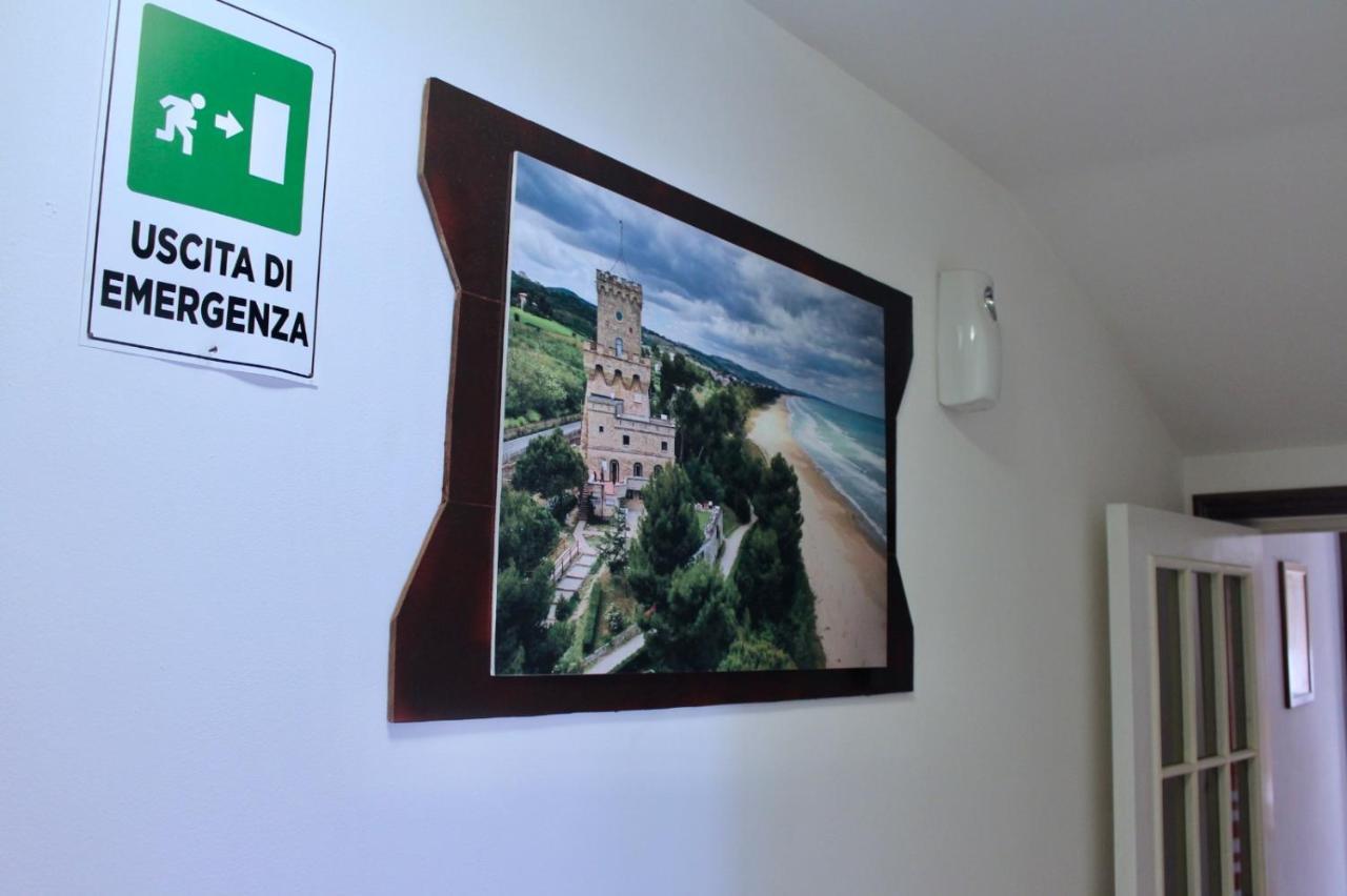 Hotel Tuo Mare Silvi Marina Esterno foto